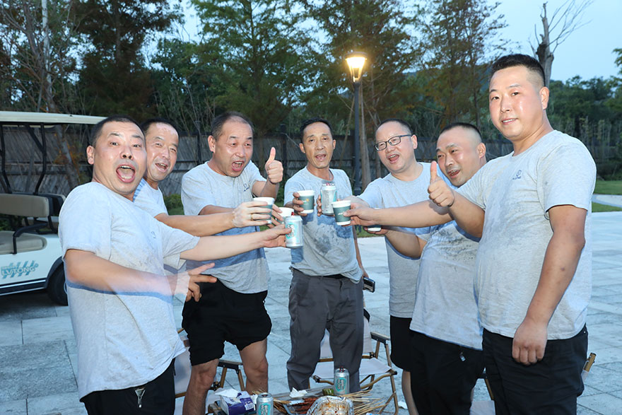 2024-8-13-ZHANHAN-TEAM-BUENDING-BUENTING-BUENDING-BUENTING 